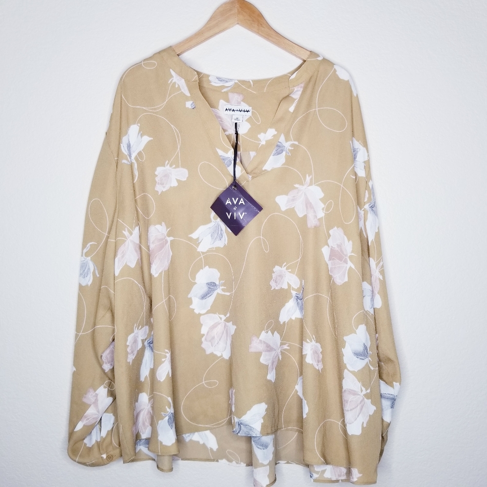 NEW! Ava & Viv Long sleeve Blouse